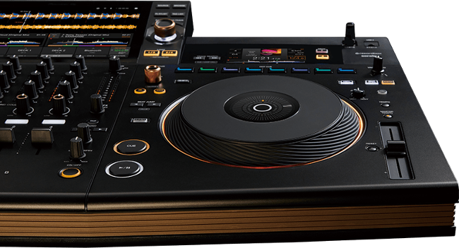 OPUS-QUAD Professional All-In-One DJ System