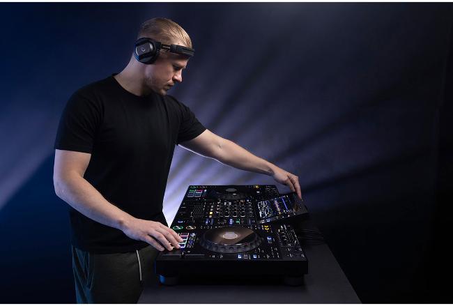 XDJ-AZ 4-Channel Professional DJ System